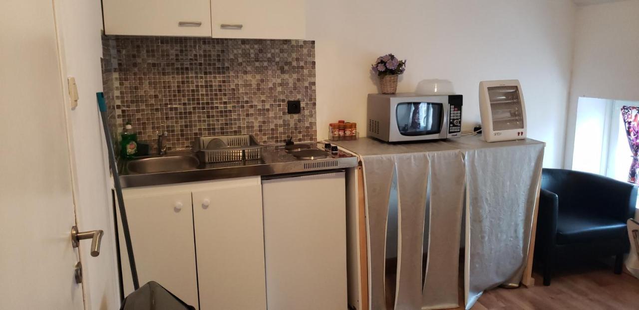 Residence Mantekila Marcinelle Ngoại thất bức ảnh