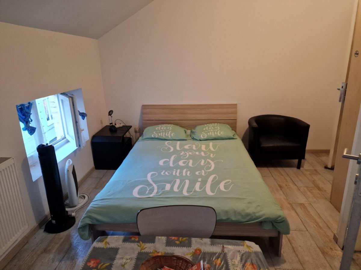 Residence Mantekila Marcinelle Ngoại thất bức ảnh